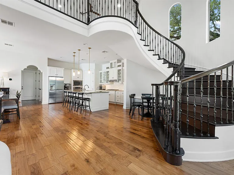 64 Tiburon Dr — Photo 16