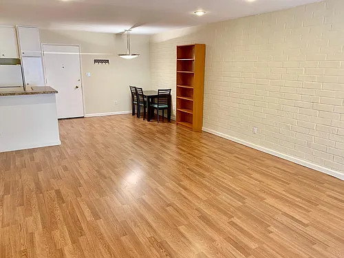 11750 W Sunset Blvd Photo 1