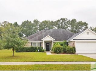 410 Creekside Cir, Ellabell, GA 31308