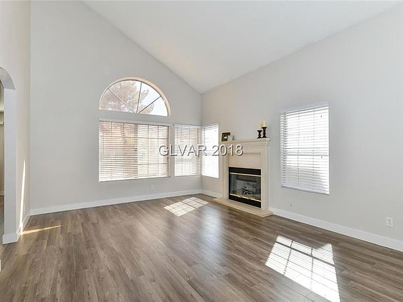 3rd image of 6805 Midpark Cir