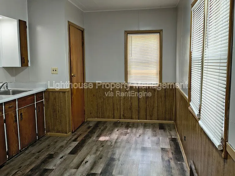 3040 Temple St — Photo 12