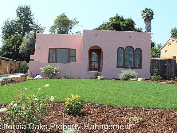 3rd image of 53 Live Oak Dr
