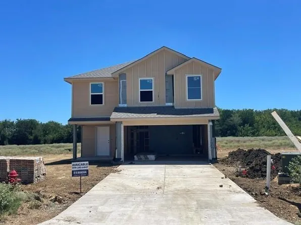 127 Peluce Pl, Caldwell, TX 77836