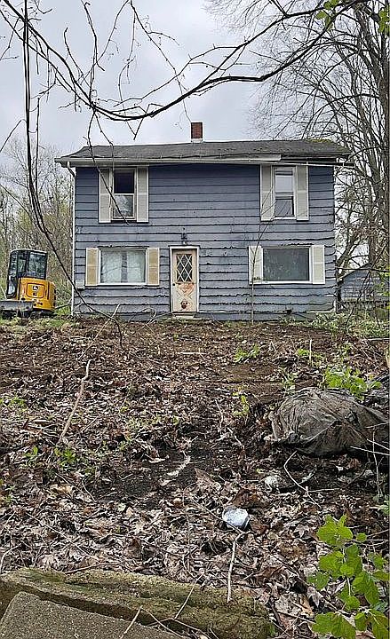 1st image of 57 Yates St