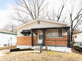 10332 Baron Dr, Saint Louis, MO 63136