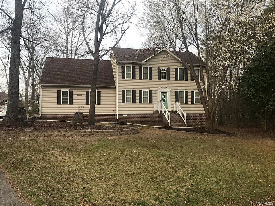 1st image of 13606 Thornhill Pl