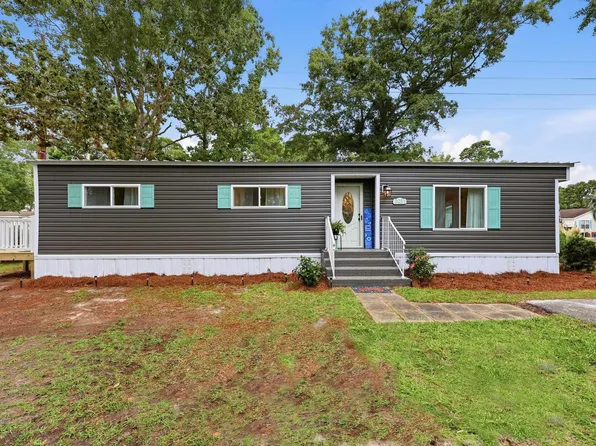 3031 Salem Circle, Murrells Inlet, SC 29576