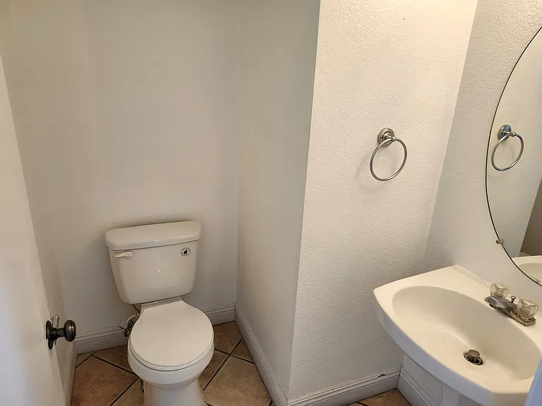 13898 Clydesdale Run Ln — Photo 19