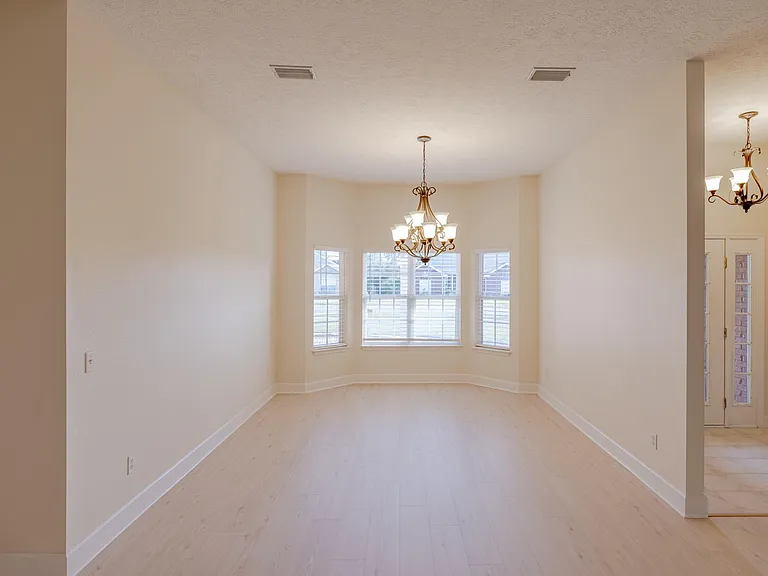 401 Wood Trl — Photo 10