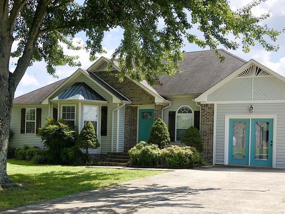 1st image of 55 Carmene Ct W
