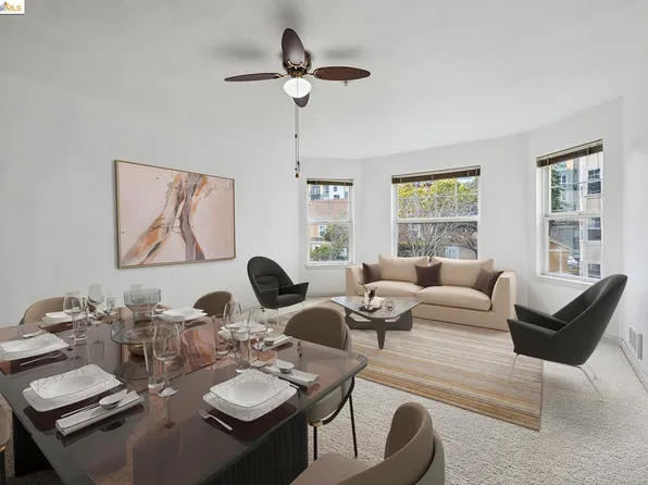 555 10th St APT 220, Oakland, CA 94607