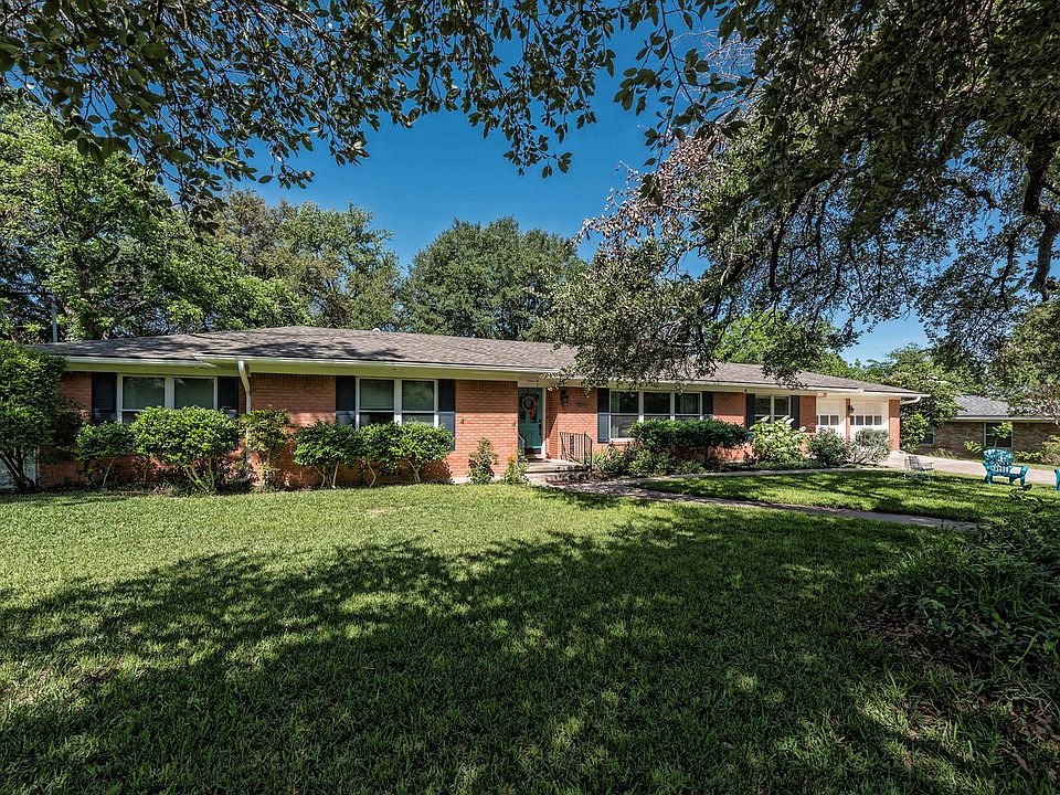 2800 Woodland Dr, Waco, TX 76710 | Zillow