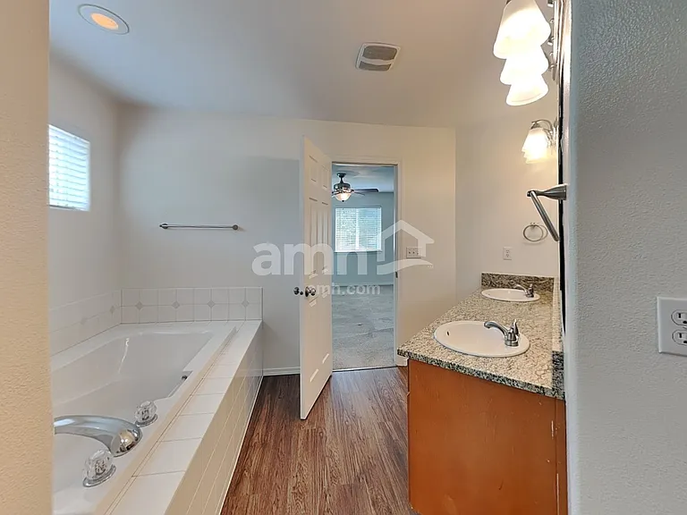 20627 73rd Avenue Ct E — Photo 10