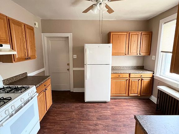 4th image of 1816 Perrott Ave Floor 1