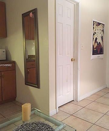 2nd image of 713 Collins Ave APT 27