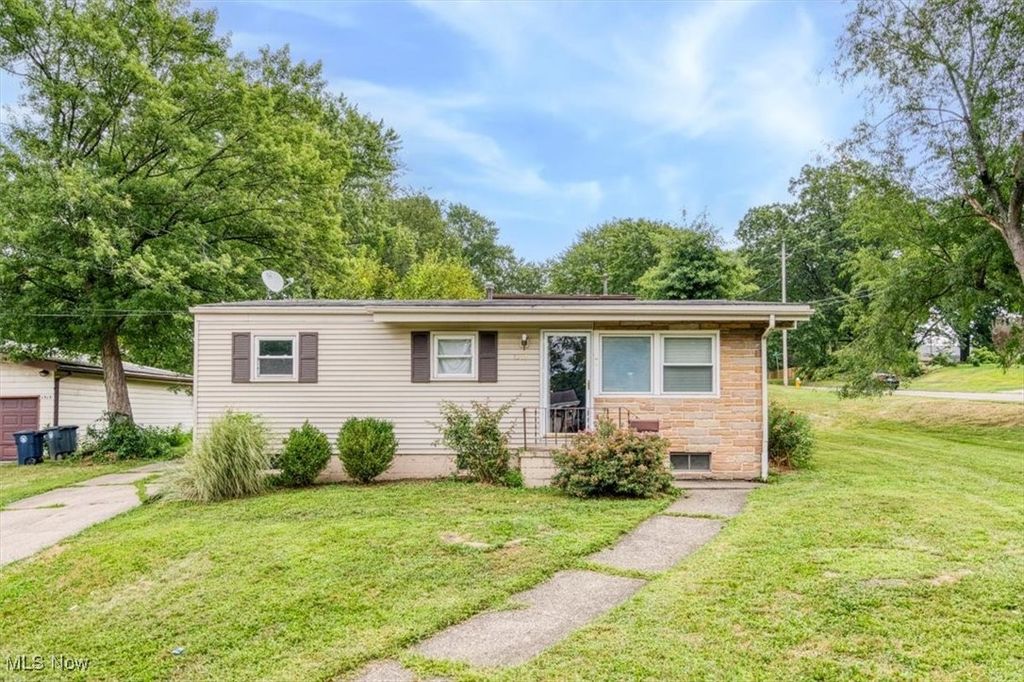 Real estate listing image