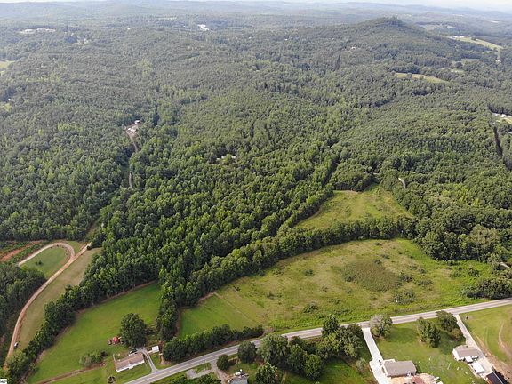 2nd image of 1804 Jameson Rd