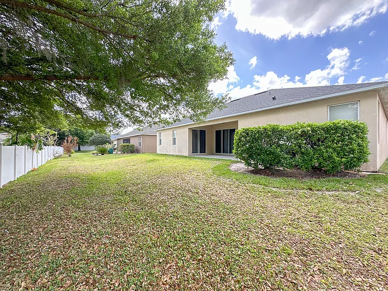 2776 Cabernet Cir — Photo 38