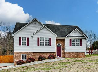 142 High Ridge Ct, Lexington, NC 27295