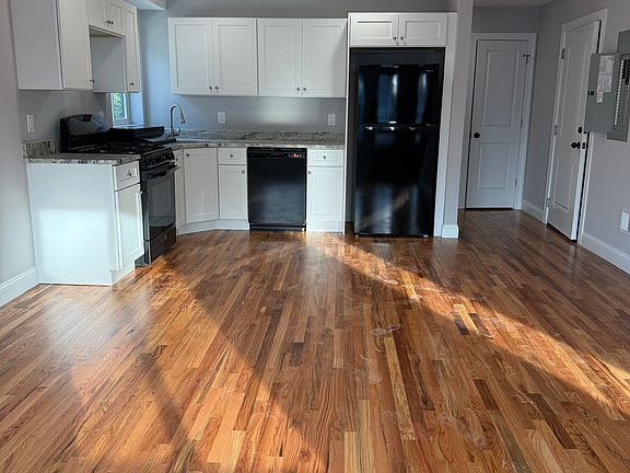 4th image of 86 South Ave #1
