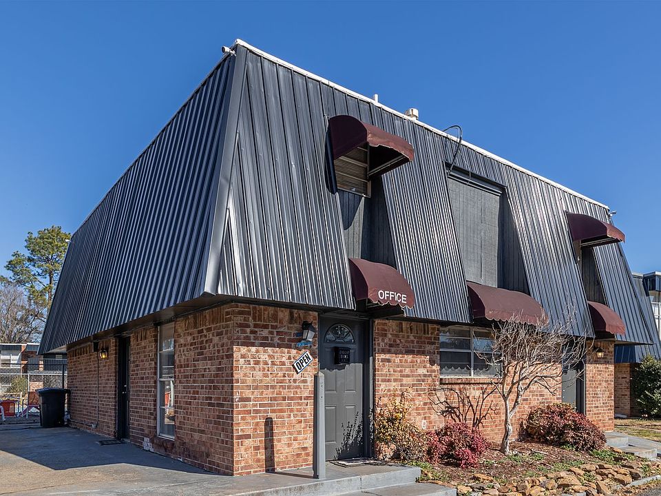 Building Photo 5