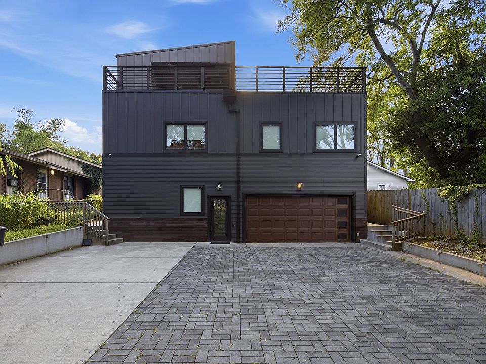 1st image of 1022 43rd Ave N