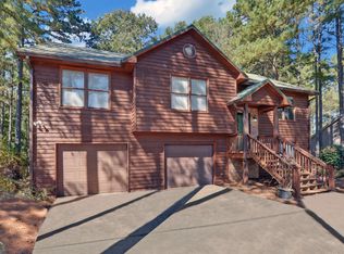 120 Providence Point Ln, Hartwell, GA 30643