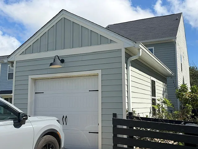 4 bed, 2429 sqft, $2,875 — Photo 4