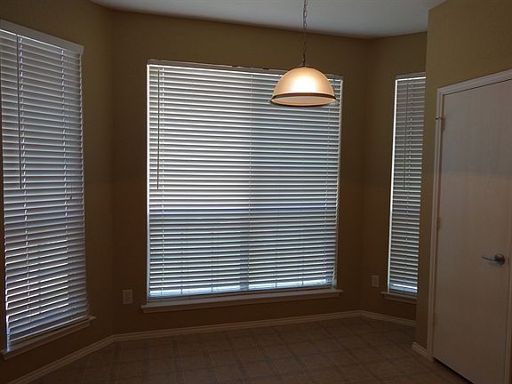 5th image of 2701 Wakecrest Dr