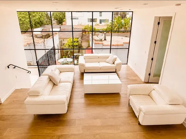 1317 Abbot Kinney Blvd, Venice, CA 90291