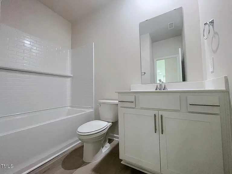 2118 Cherry Creek Rd — Photo 34