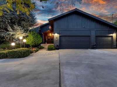 956 E Morton Hill Avenue, Porterville, CA, 93257