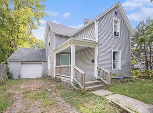 2006 Leer St, South Bend, IN 46613