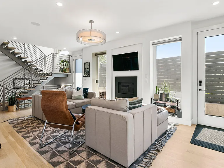 3347 Navajo St — Photo 10