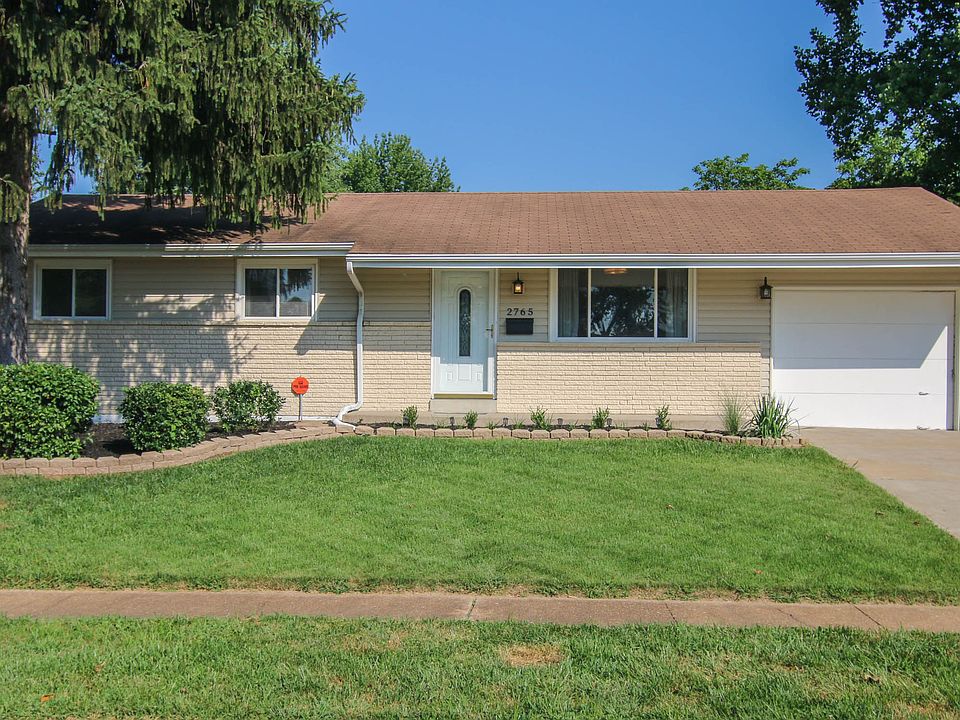 1st image of 2765 Robert Dr