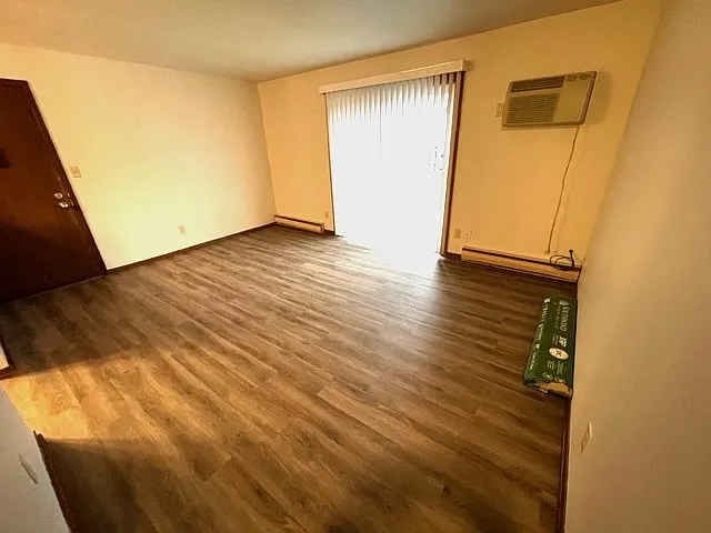 835 Illinois Ave #103 — Photo 10