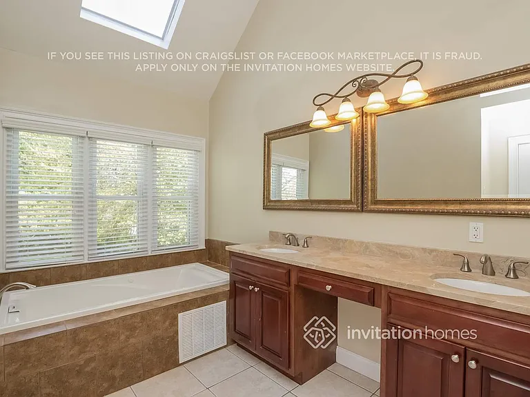 435 Clubfield Dr — Photo 13