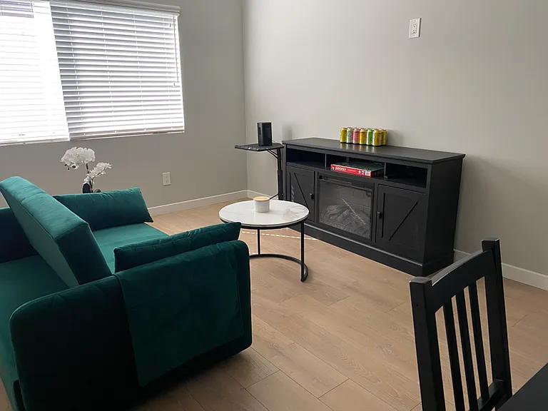 6117 W Fountain Ave — Photo 8