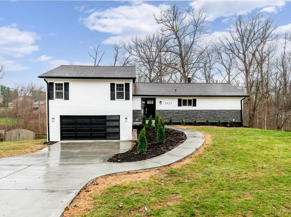 7927 Hickory Hill Ln, West Chester, OH 45241