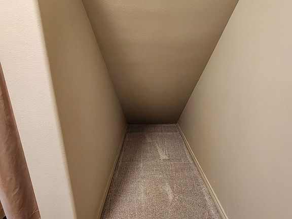 5th image of 226 Parrott Dr Unit 101