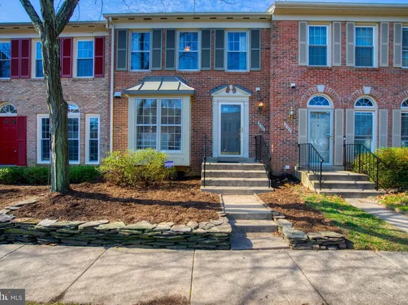 6137 Summer Park Ln, Alexandria, VA 22315