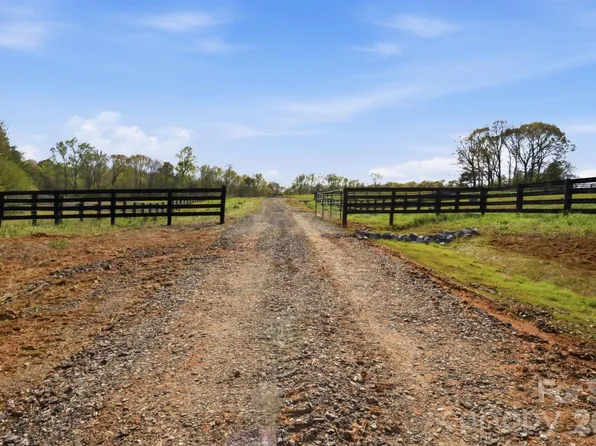 Alf Hoover Rd, Lincolnton, NC 28092