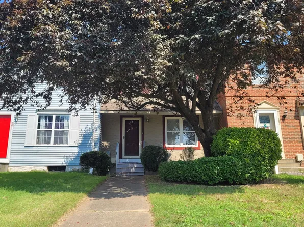 293 Green Blade Dr, Dover, DE 19904