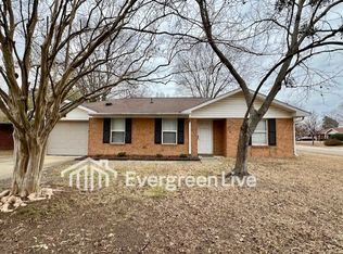 100 Aleron Ct, Raeford, NC 28376
