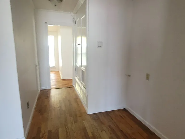 2709 S. Van Buren — Photo 13