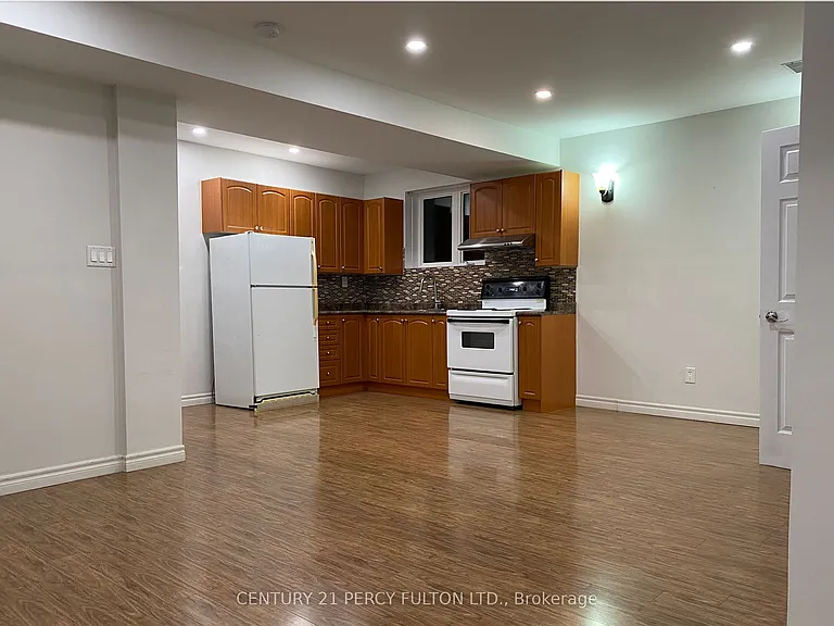 2359 Pilgrim Sq #BASEMENT — Photo 9