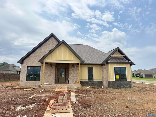 16721 Watercress Dr, Athens, AL 35611