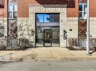 2342 W Bloomingdale Ave APT 405, Chicago, IL 60647