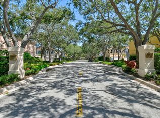 59 Live Oak Cir, Tequesta, FL 33469