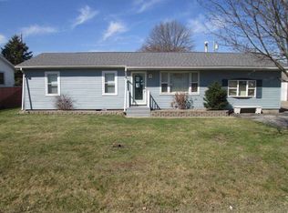 108 E 5th St, Coal Valley, IL